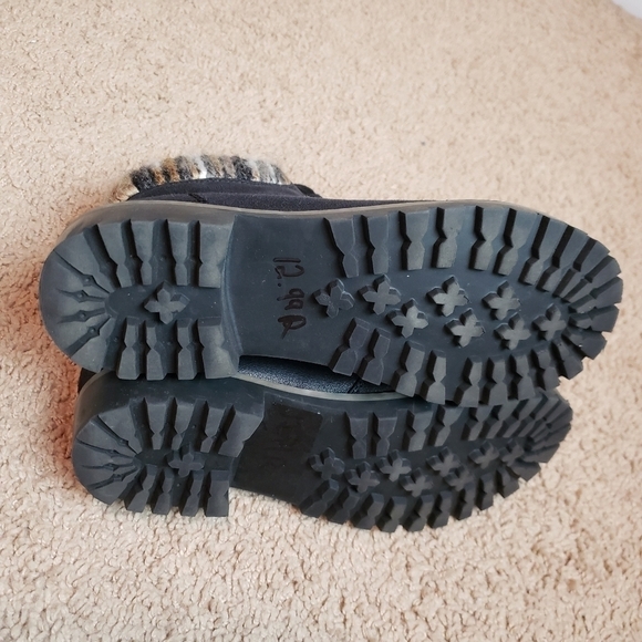 CLIFFS Laced Boots - Picture 7 of 11